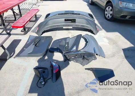 2023 Volkswagen Id.4 Awd Pro S z USA, uszkodzony, nr VIN 1V2WNPE88PC031961